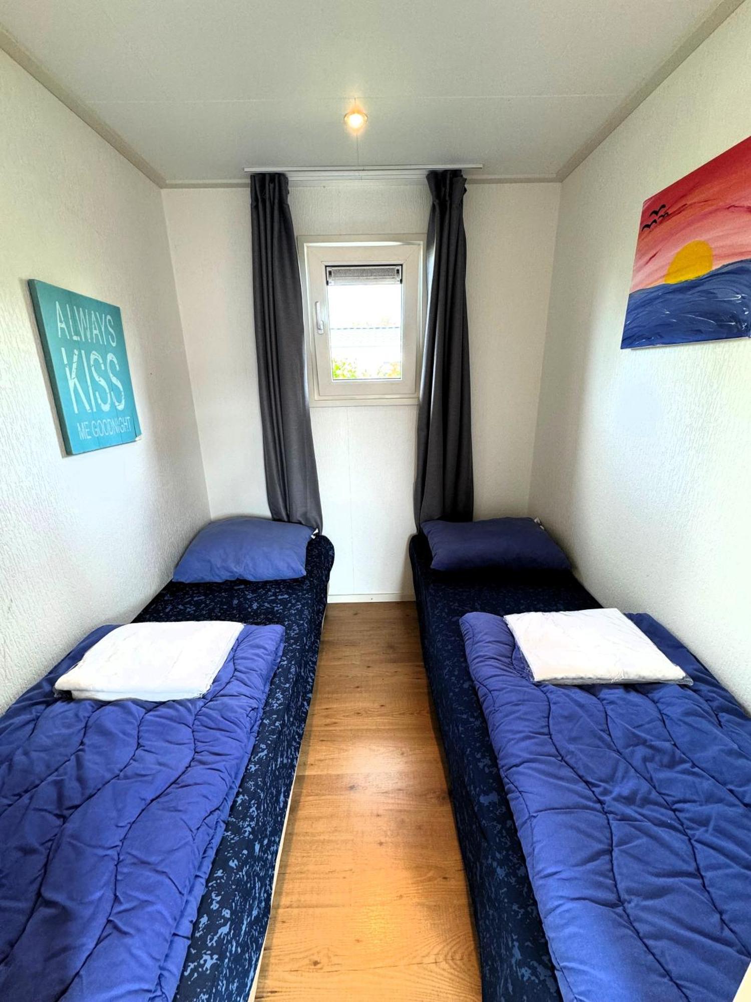 Camping De Strandloper 샤렌디크 객실 사진