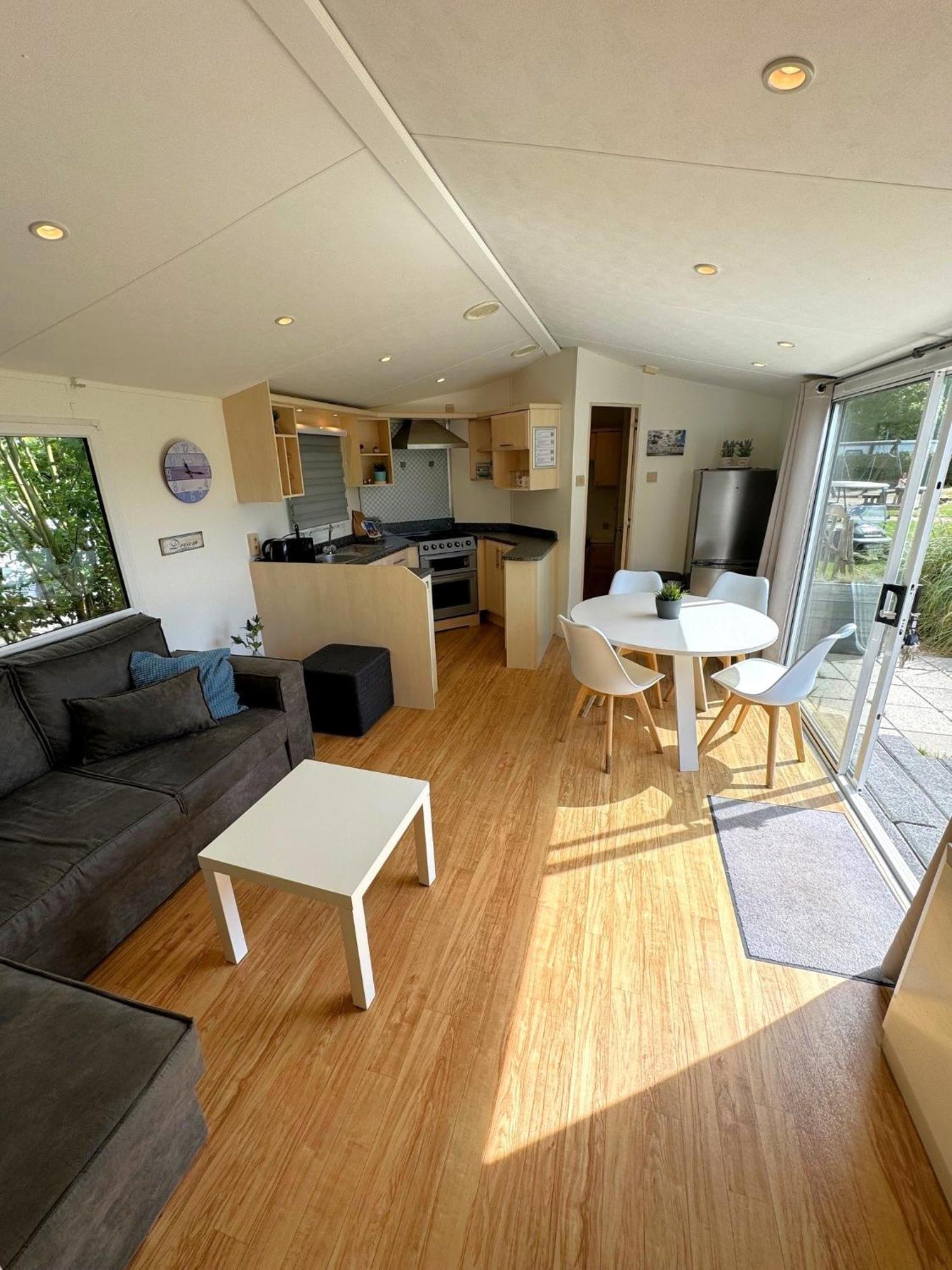 Camping De Strandloper 샤렌디크 객실 사진